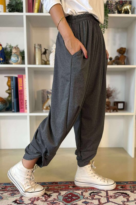 The Sunday Morning 7/8 Twist Pant Dark Grey Melange